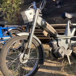 Cette mobylette est de 1970, elle a été remise en état en 2023